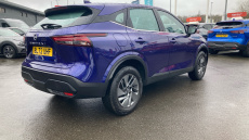 Nissan Qashqai 1.3 DiG-T MH Acenta Premium 5dr Petrol Hatchback